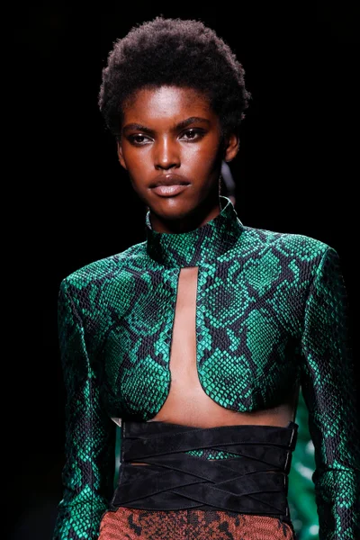 Look 36